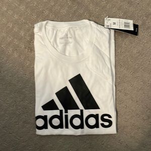 *NEW. Woman’s adidas brand new tshirt
